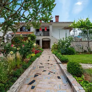 apartment-vinez.in-istria.net/