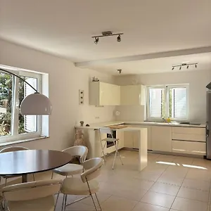 villa-matovica.primorje-gorskikotar.com/